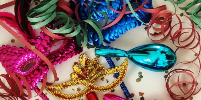 carnaval-mascara-696x348