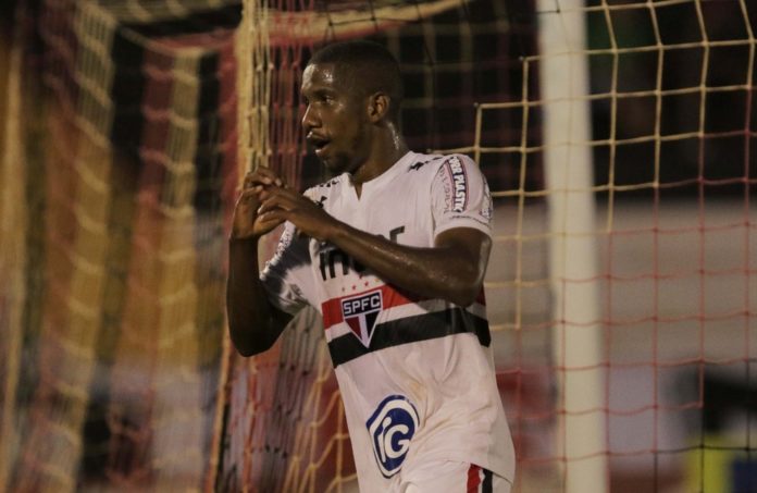 Toró