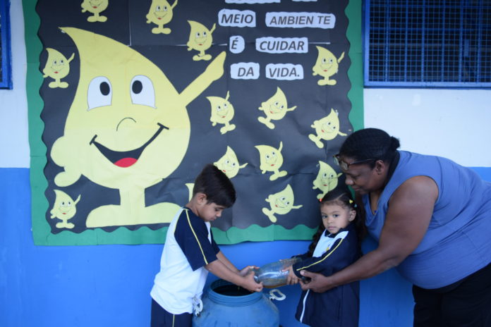 Com iniciativa nas escolas, Prefeitura aumenta coleta de óleo usado