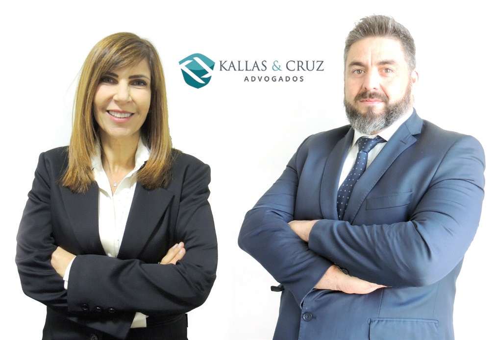 kALLAS E CRUZ