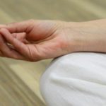 5 dicas para começar a meditar em casa