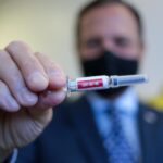 Governo de SP dá início aos testes da vacina contra o coronavírus
