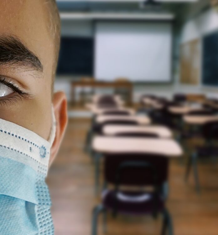 Escola-Covid-19
