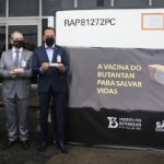 São Paulo recebe primeiras 120 mil doses da Coronavac