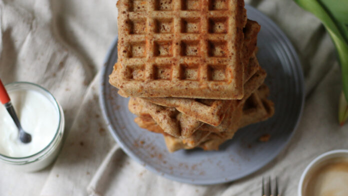 Waffle de Cenouras Orgânicas para o lanche da tarde