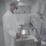 SP inicia produção brasileira de vacina do Butantan
