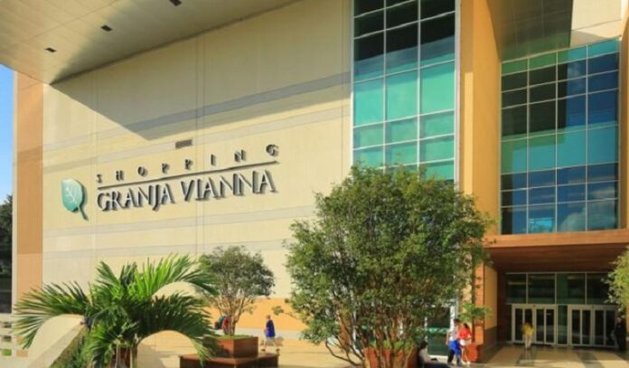 Shopping Granja Vianna promove descontos com o liquida de verão