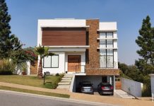 Casa à venda no condomínio Alphaville Granja Viana