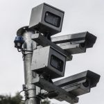 Cotia lança licitação para implantar fiscalização eletrônica pelas ruas da cidade