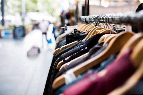 Moda inclusiva: como a moda pode ajudar na autoestima das pessoas com deficiência