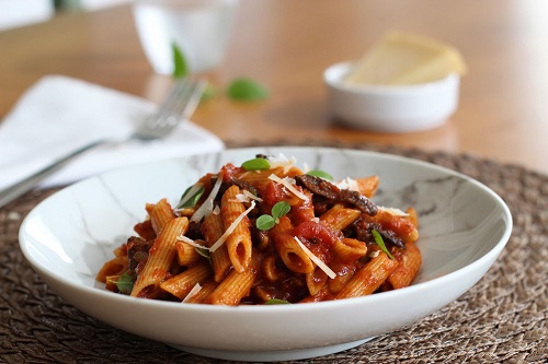 Penne Integrale Al Pomodoro e Funghi