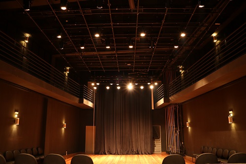 Teatro da USP inaugura nova sala em São Paulo