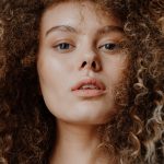 Saiba qual seu tipo de cabelo cacheado e descubra e como cuidar dele