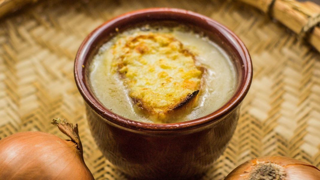 Sopa de Cebola Gratinada (Foto Divulgação)r