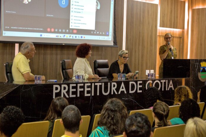 Posse Conselho de Defesa dos Direitos da Pessoa com Deficiência_Foto Juliano Barbosa (4)