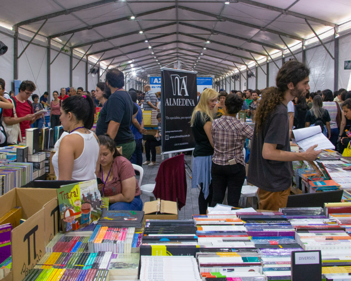 Feira do Livro da USP