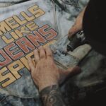 MIS recebe o lançamento do livro “Smells Like Jeans Spirit”