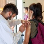 Vacina da febre amarela precisa de reforço? Tire suas dúvidas sobre a doença