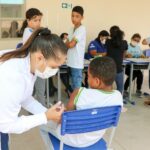 Governo de SP e municípios anunciam estratégia de vacinação em escolas para ampliar proteção a crianças e adolescentes