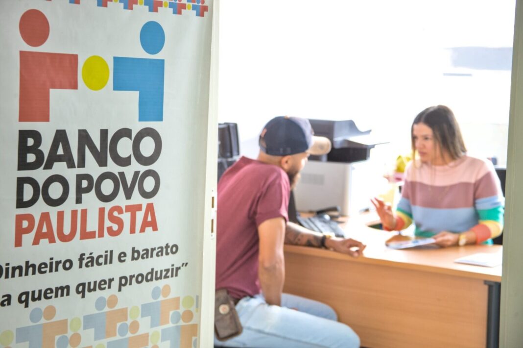 banco-do-povo-cotia__foto-juliano-barbosa-3-1-1536x1021