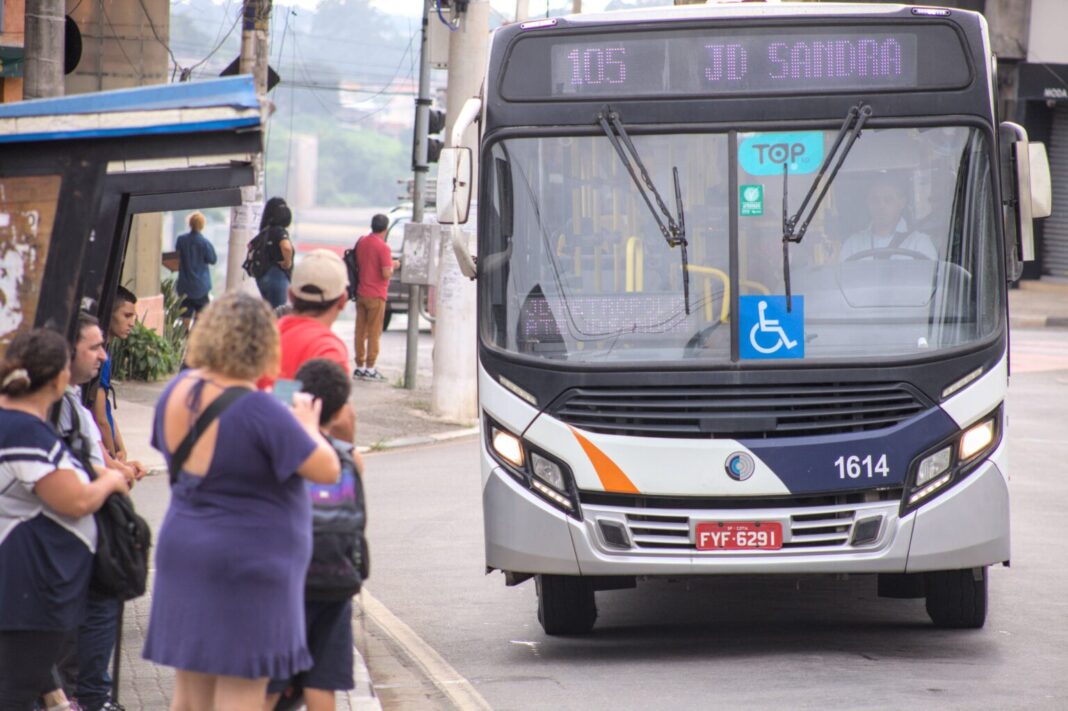 onibus-15-1536x1023