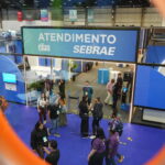Caravana do Sebrae leva empreendedores de Cotia à Feira do Empreendedor